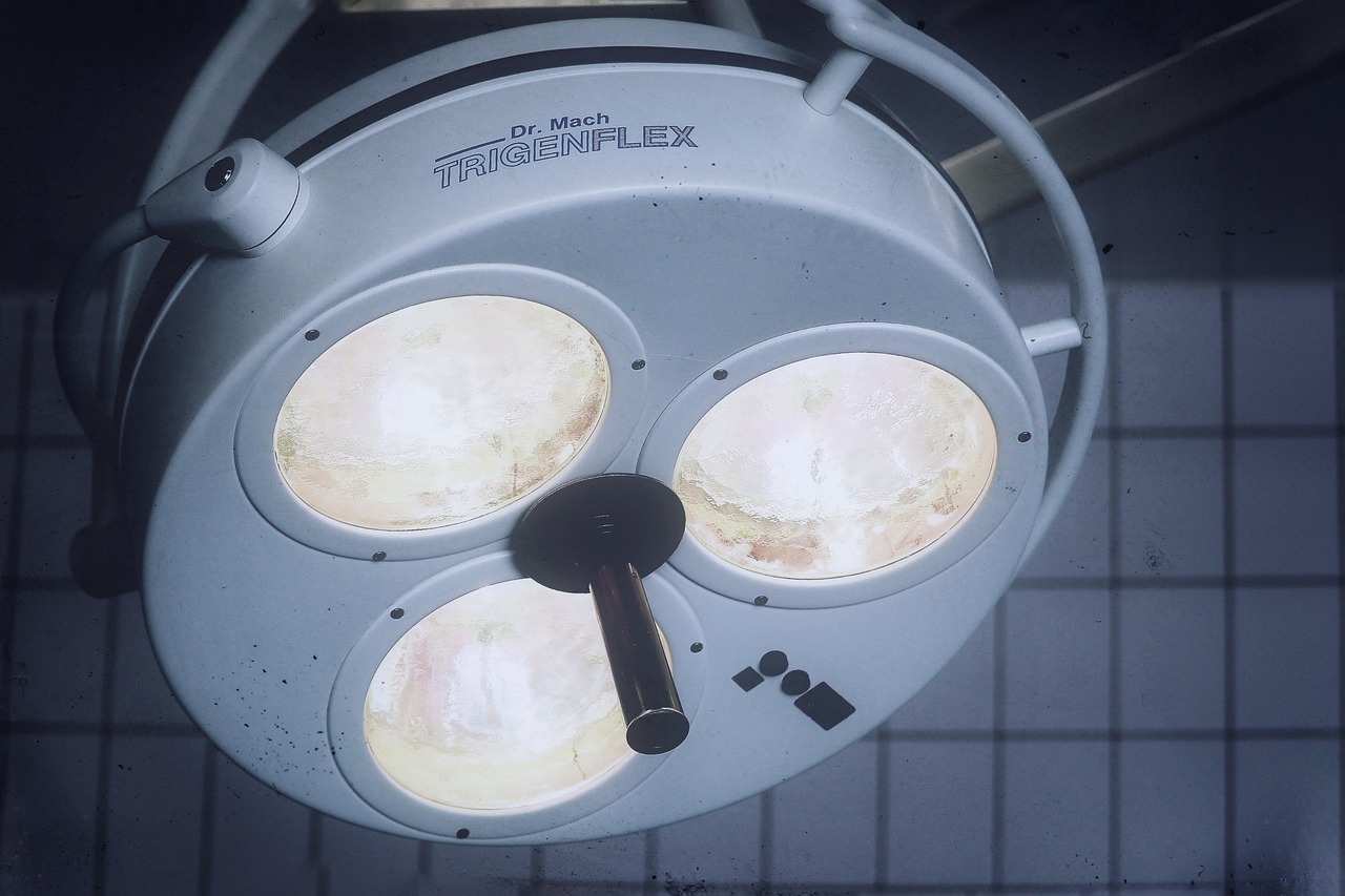 如何检测并打击技术支持？游戏公司采取了什么行动？